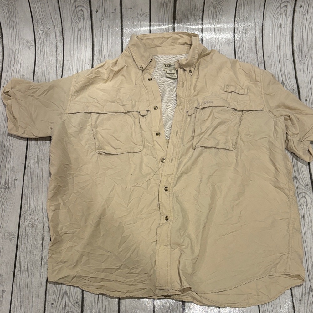 L.L. Bean Men's Casual Button Down Shirt - Tan fishing 🎣 shirt